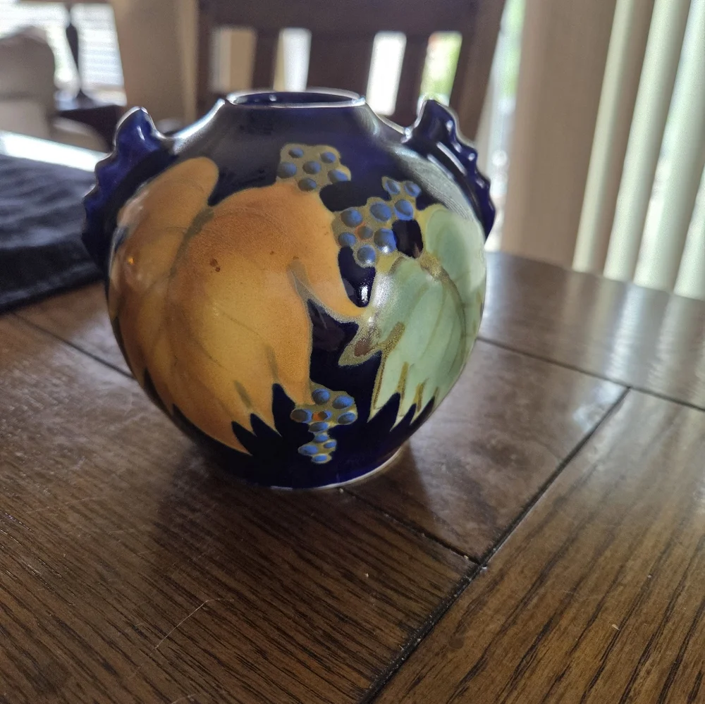 Vintage Cobalt Blue Vase With Grapes And Leaves Made In Japan
